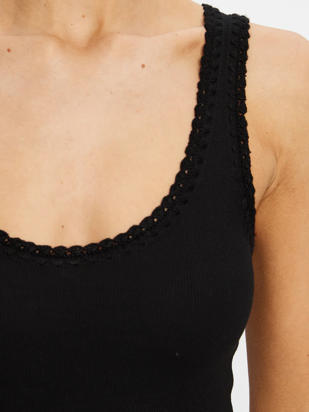 Tallulah Scoop Tank - Black - Image 4